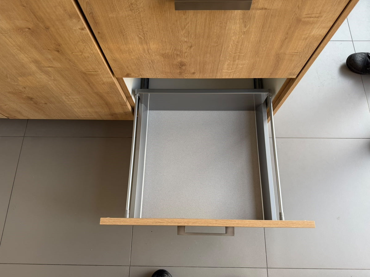 05729 - Houtlook schiereiland keuken