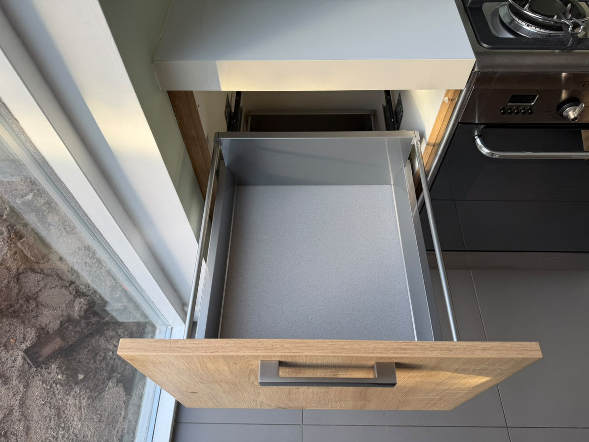 05729 - Houtlook schiereiland keuken