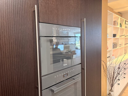 05781 - Houtfineer schiereiland keuken