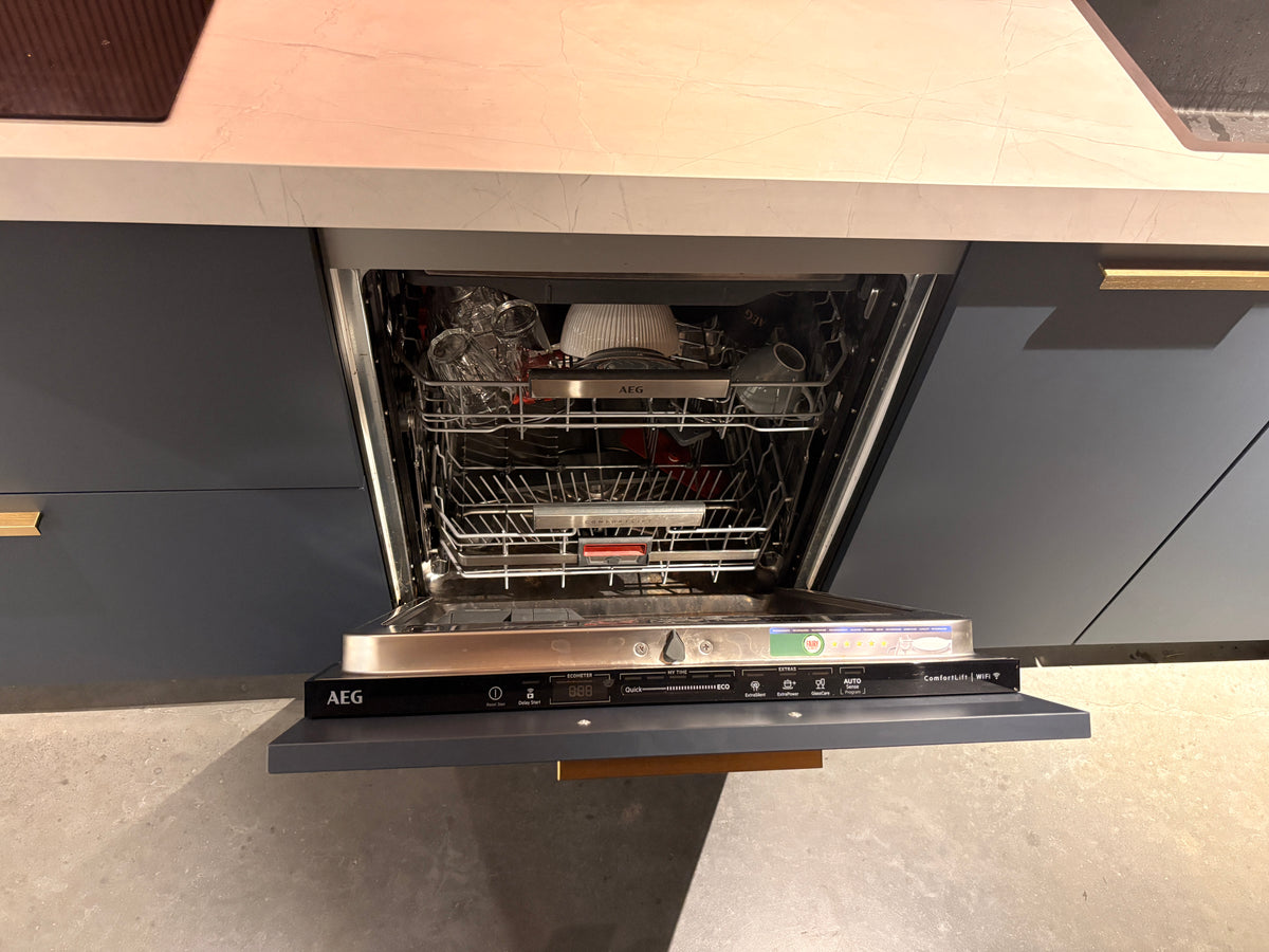 05949 - Moderne rechte keuken