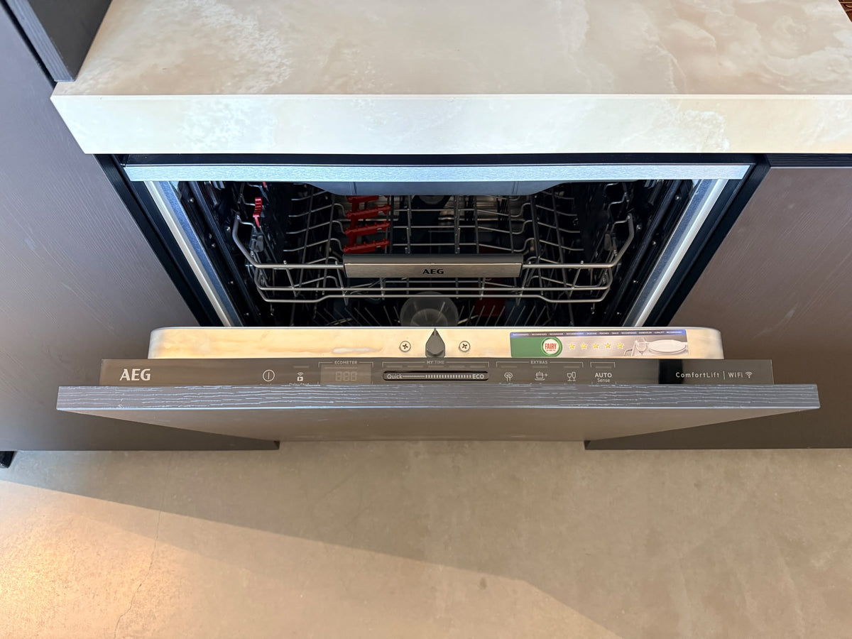 05955 - Moderne eilandkeuken
