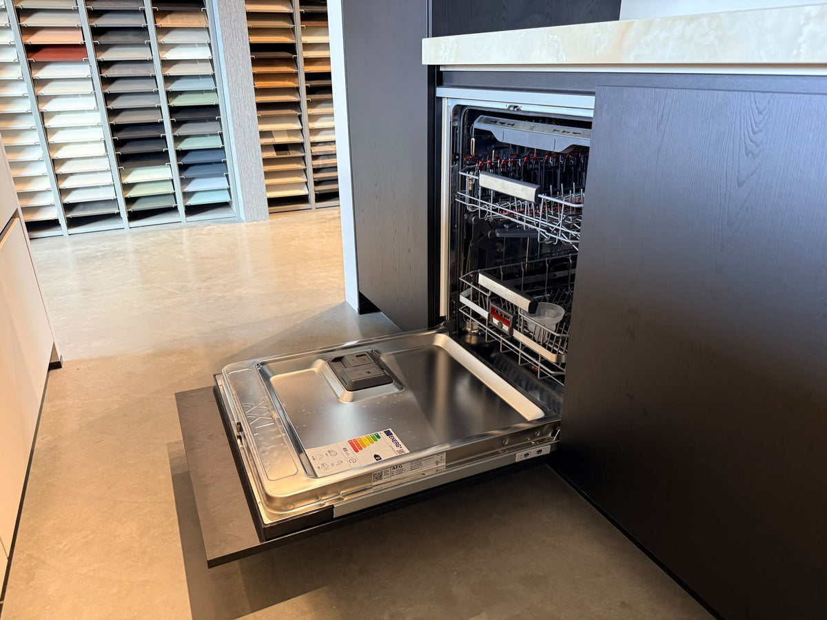 05955 - Moderne eilandkeuken