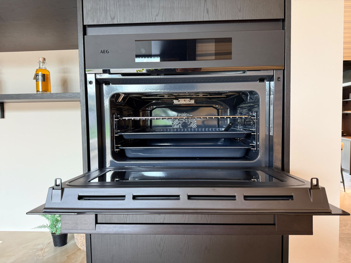 05955 - Moderne eilandkeuken