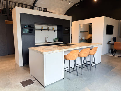 05955 - Moderne eilandkeuken