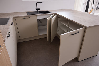 05811 - Schuller schiereiland keuken