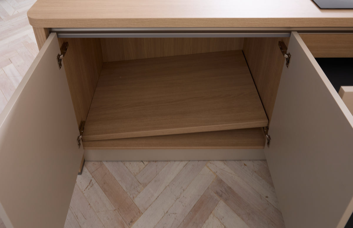 05815 - Amandelbeige eilandkeuken