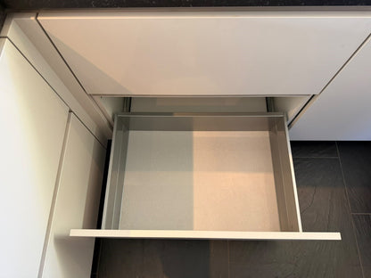 05498 - Moderne schiereiland keuken