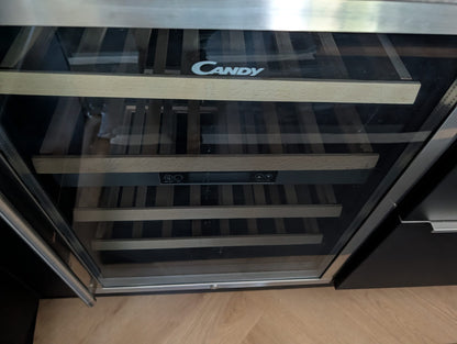05069 - Moderne zwarte eilandkeuken